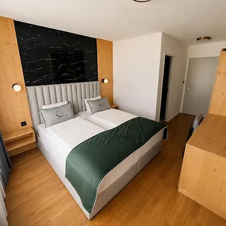 Hotel Pizzeria Selva Zernez