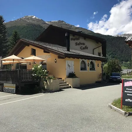 Pizzeria Selva Отель Цернец