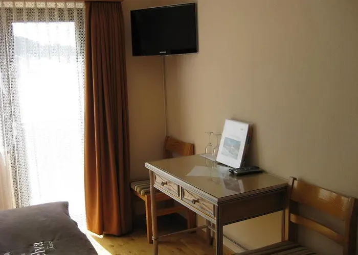 Hotel Pizzeria Selva Zernez